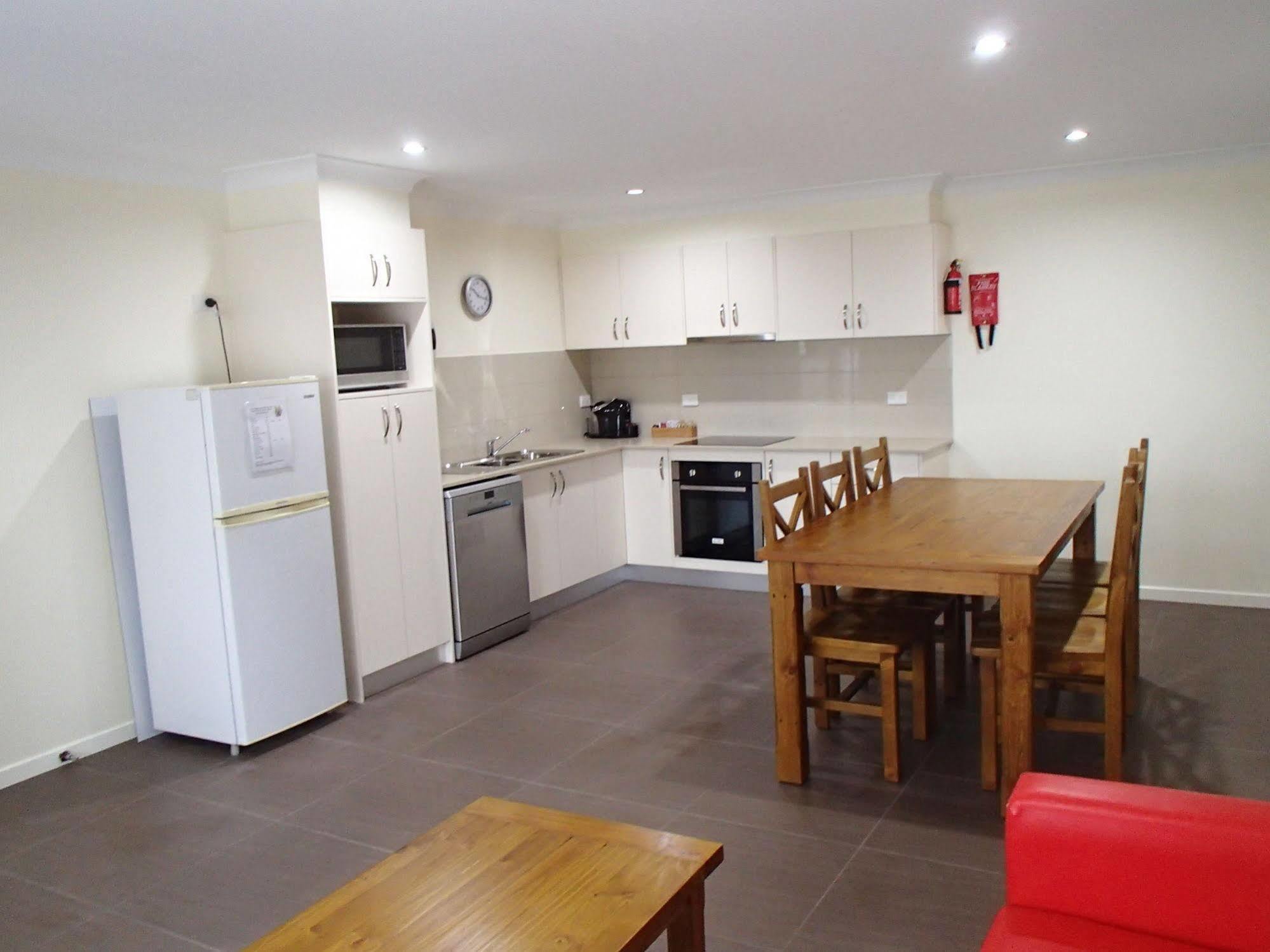 Manera Heights Apartments Dubbo Exterior photo